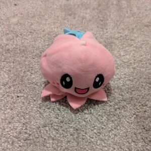 Cute Reversible Plush Octopus Toy